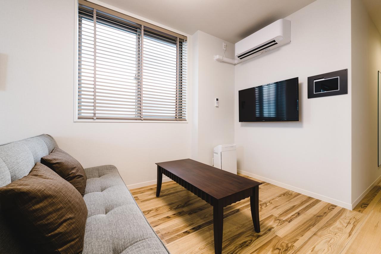 ทริป เบส ฮากาตะเอกิมาเอะ Aparthotel ฟูกุโอกะ ภายนอก รูปภาพ