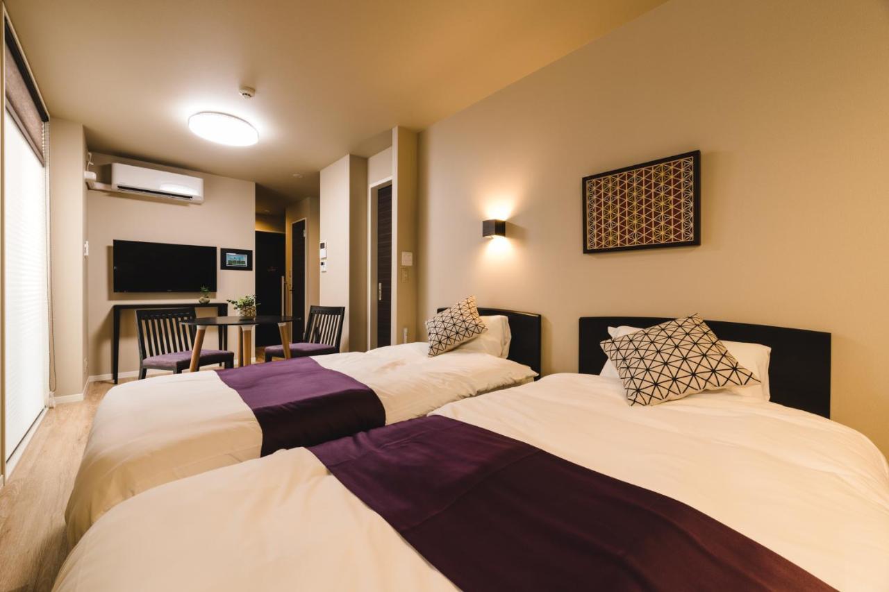 ทริป เบส ฮากาตะเอกิมาเอะ Aparthotel ฟูกุโอกะ ภายนอก รูปภาพ