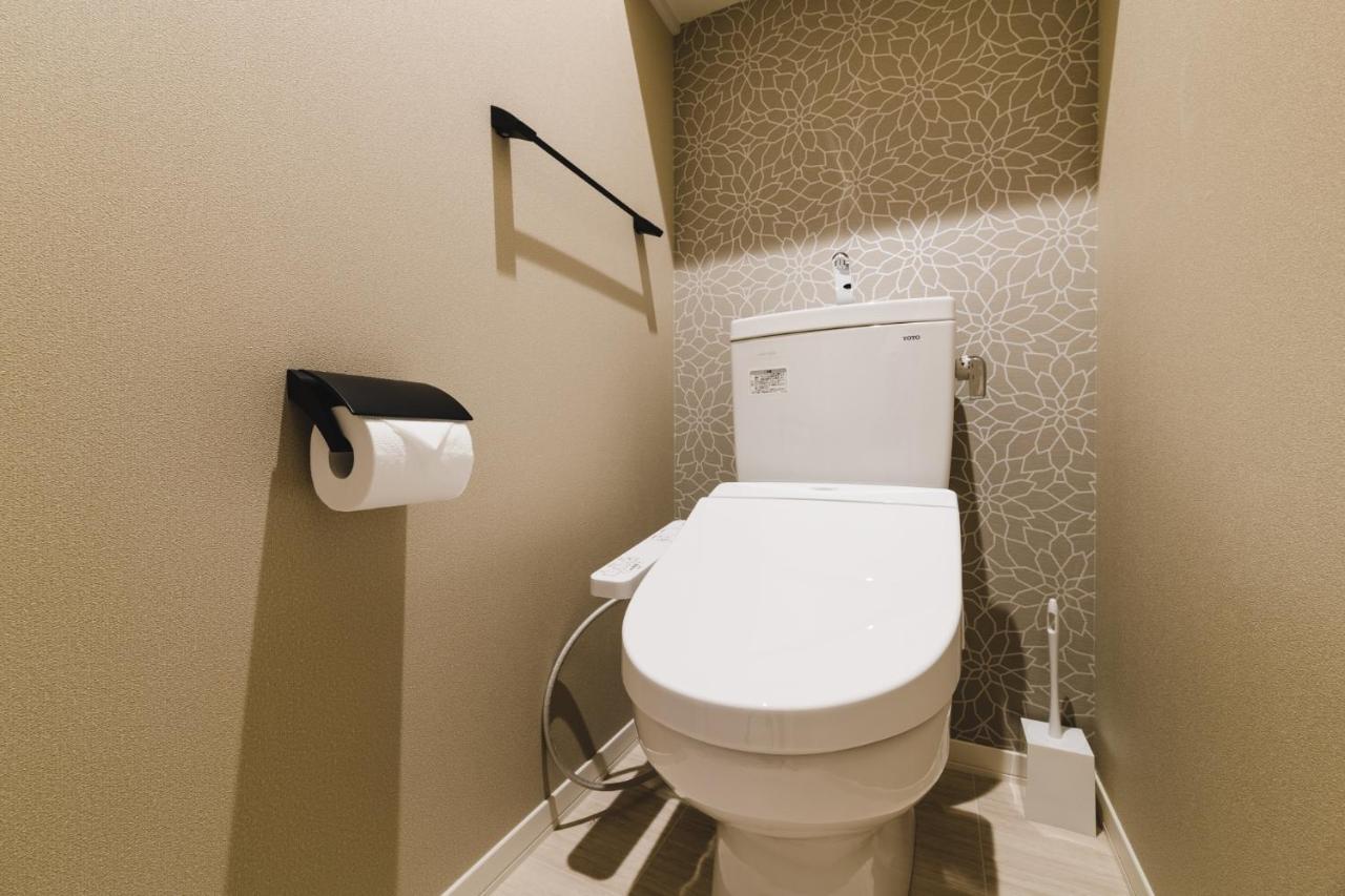 ทริป เบส ฮากาตะเอกิมาเอะ Aparthotel ฟูกุโอกะ ภายนอก รูปภาพ